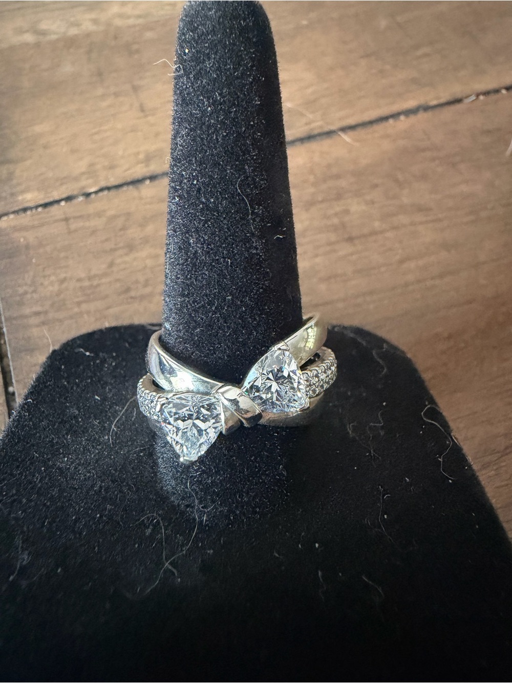 Pandora Bow Ring
